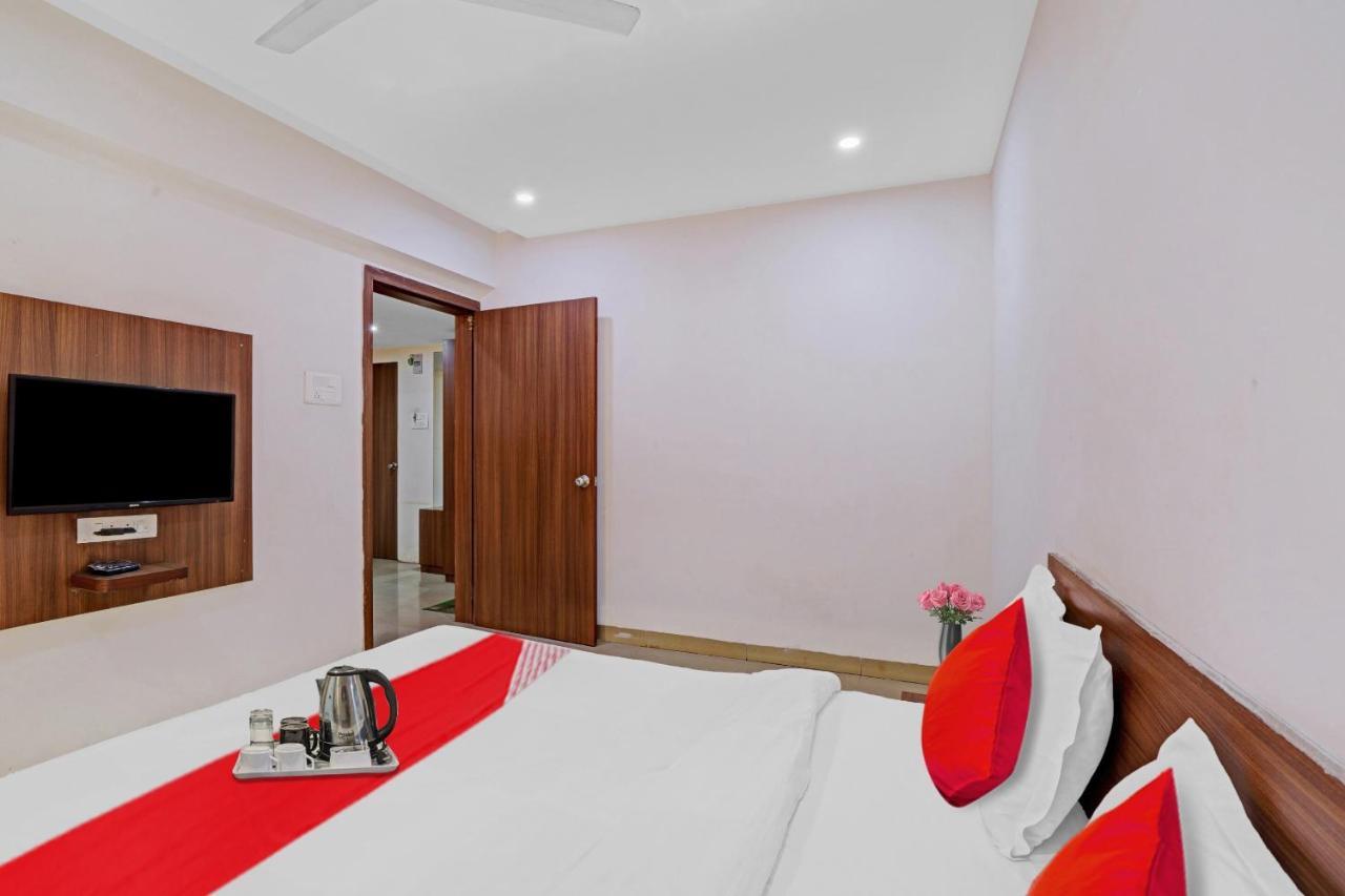 Oyo Flagship Hotel Residency スィルヴァーサー エクステリア 写真