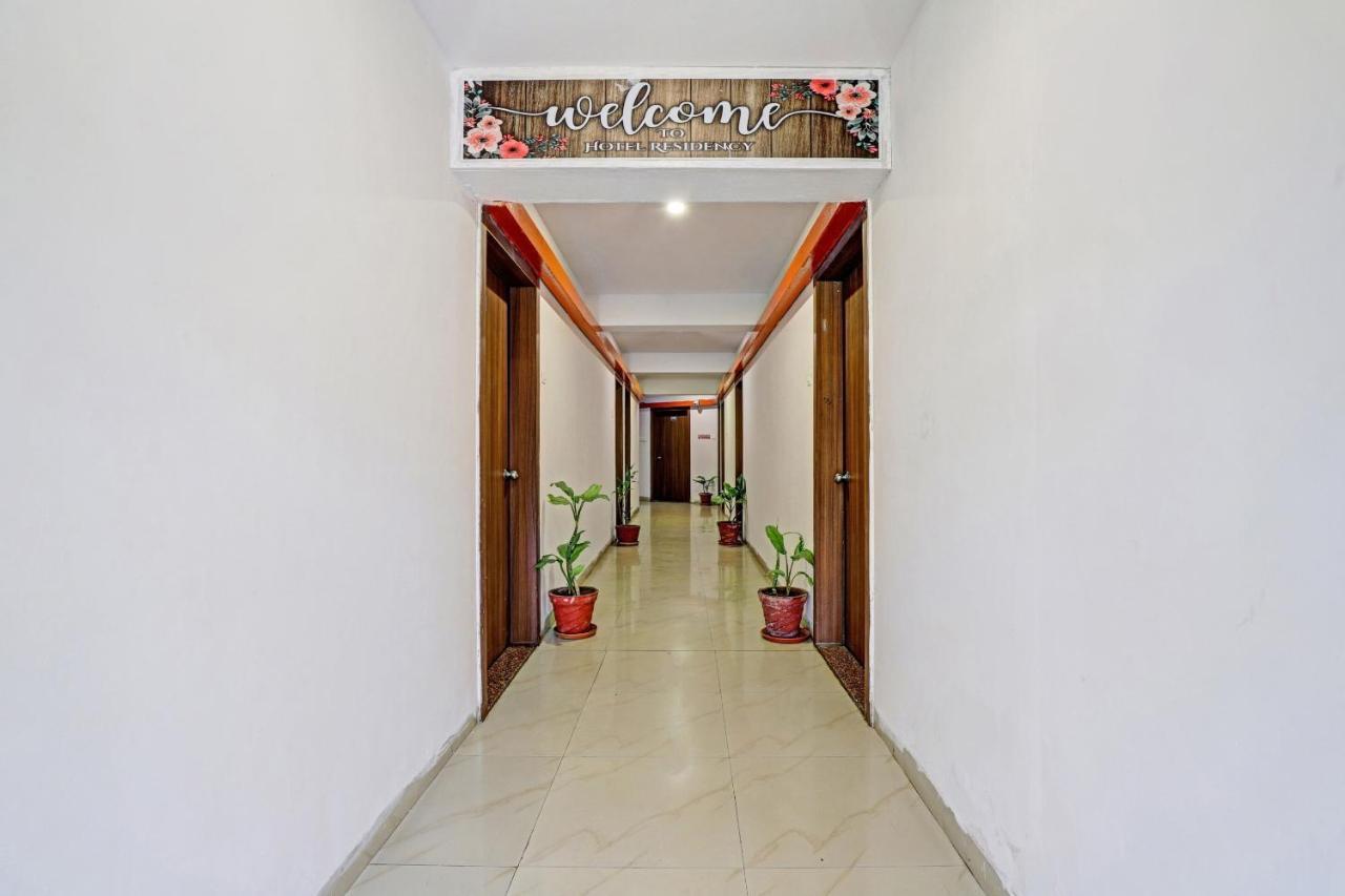 Oyo Flagship Hotel Residency スィルヴァーサー エクステリア 写真